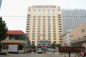 河北省石家庄市中心医院采用永洁康洁净消毒屏、层流消毒床罩