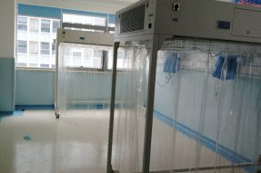 2018.7.23-24四川成都层流消毒床罩-层流床安装案例展示